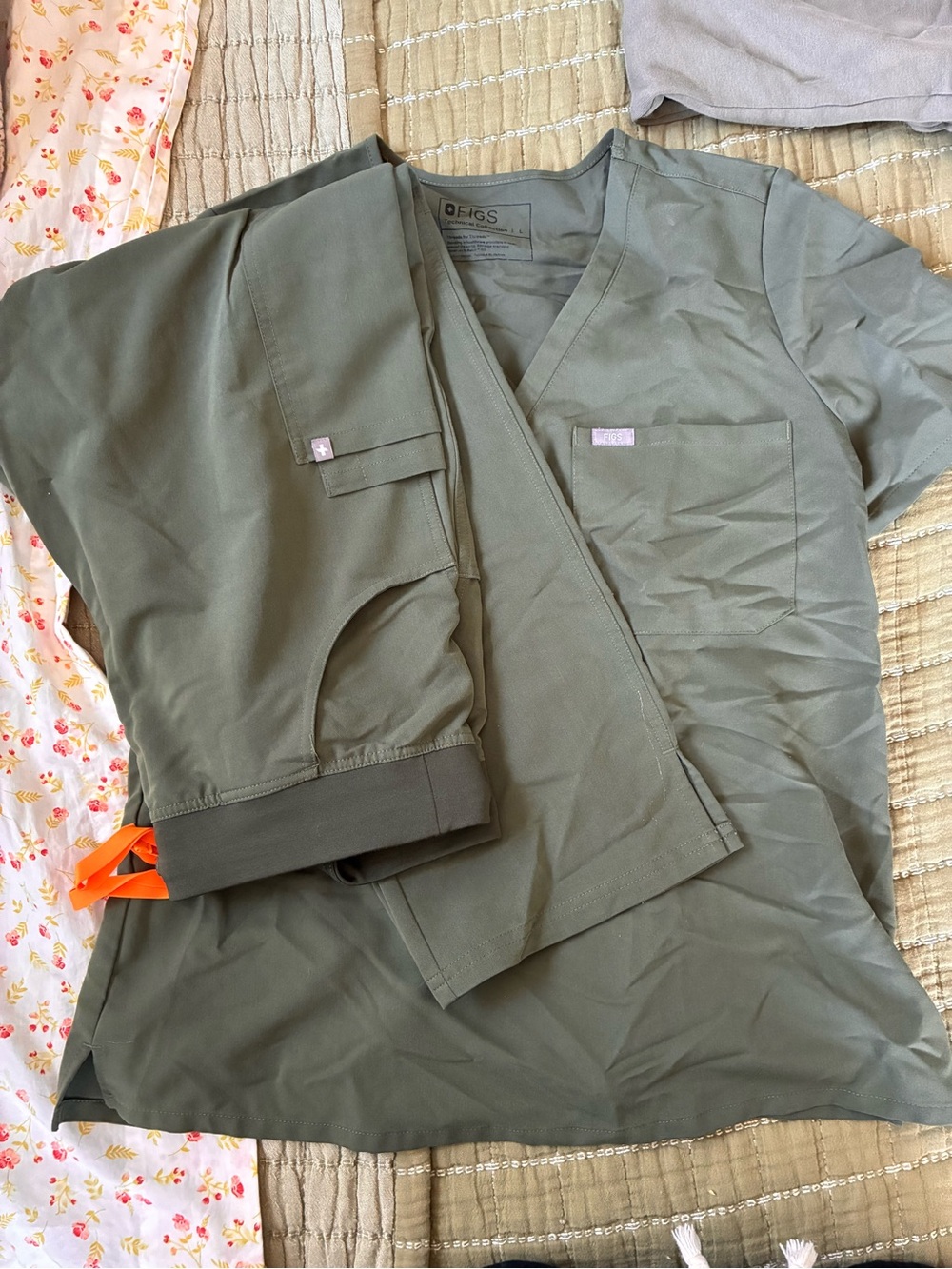 Figs Women's Scrub Set in Olive Green 1 top, 1 jogger pant, 1 straight leg pant